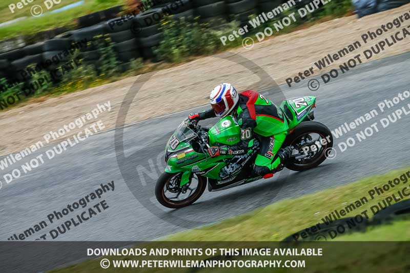enduro digital images;event digital images;eventdigitalimages;lydden hill;lydden no limits trackday;lydden photographs;lydden trackday photographs;no limits trackdays;peter wileman photography;racing digital images;trackday digital images;trackday photos